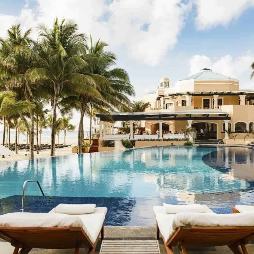 Royal Hideaway Playacar Pool And Hotel