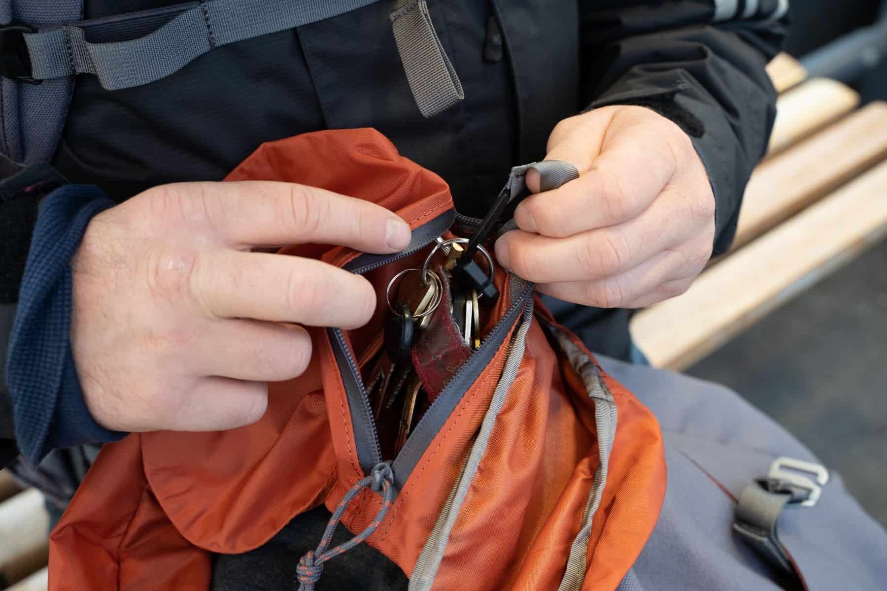 salkan-inside-pocket-keys