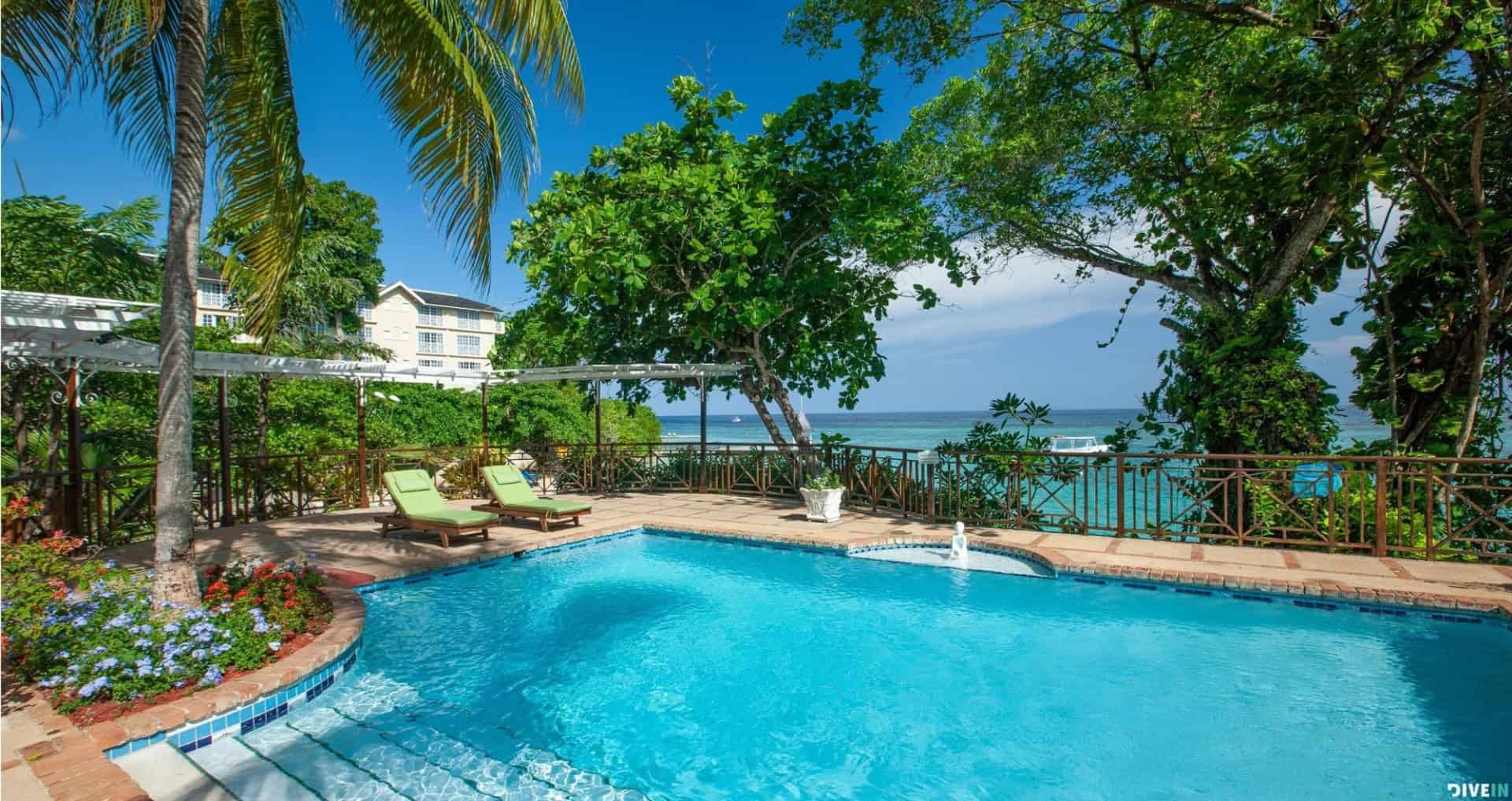 sandals-royal-plantation-pools