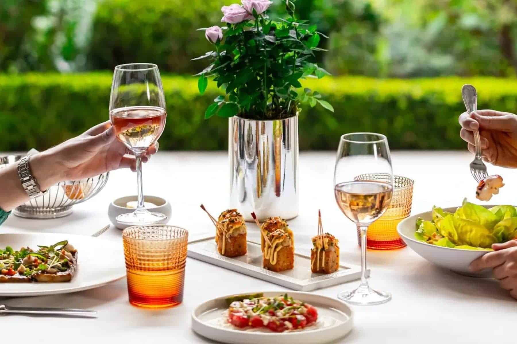 Shangri La Paris Food