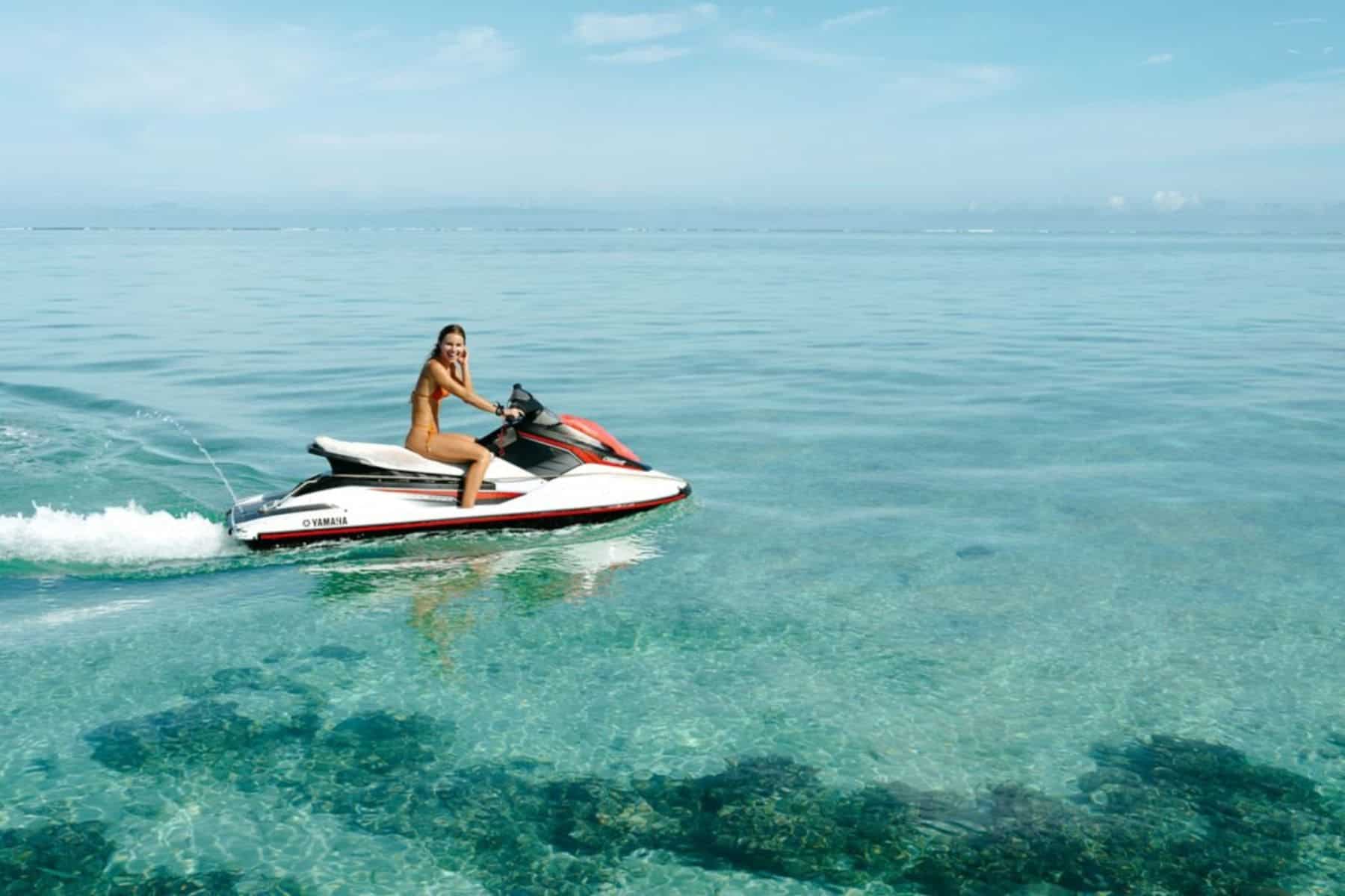 sheraton-fiji-golf-and-beach-resort-jetski