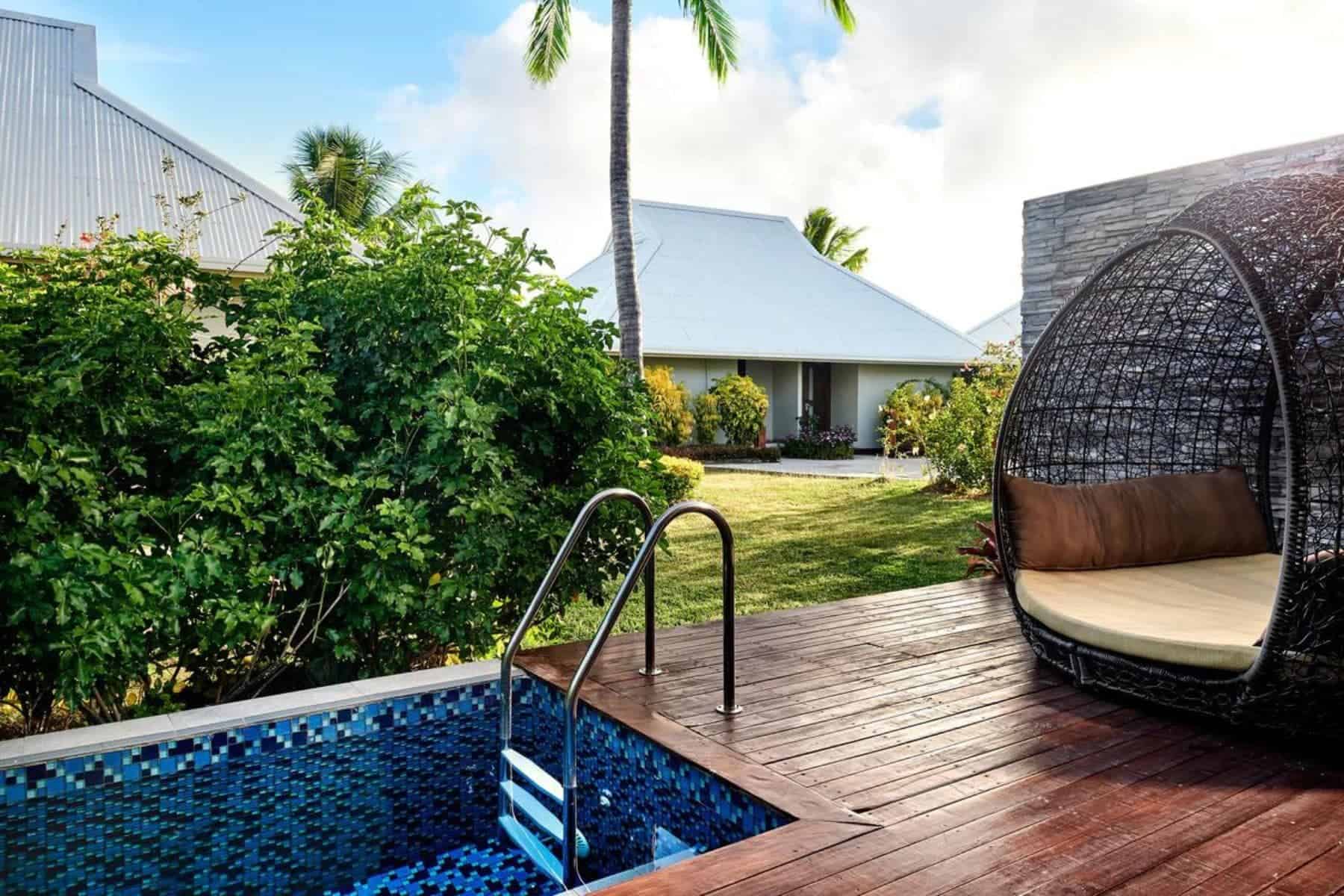 sheraton-resort-and-spa-tokoriki-island-exterior-room