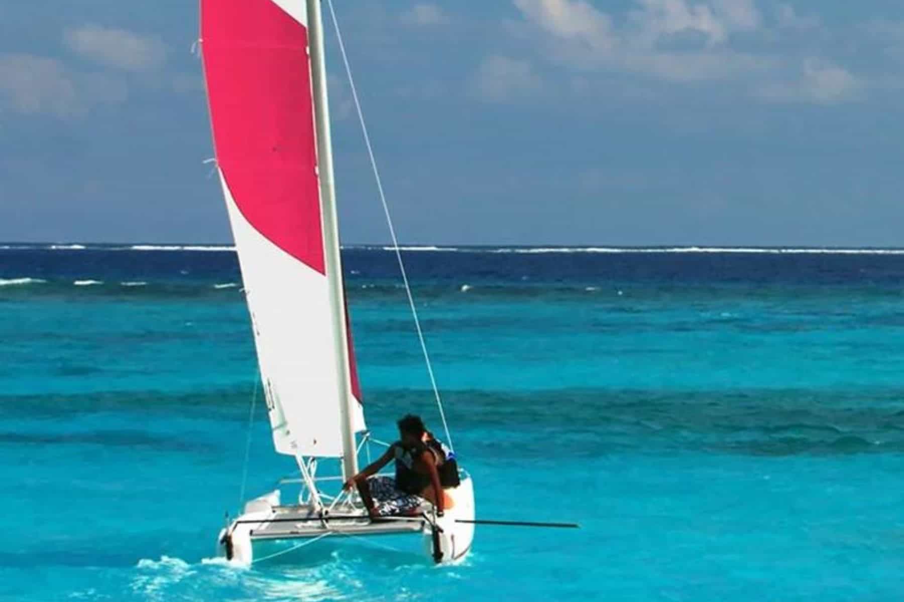 six-senses-fiji-sailing