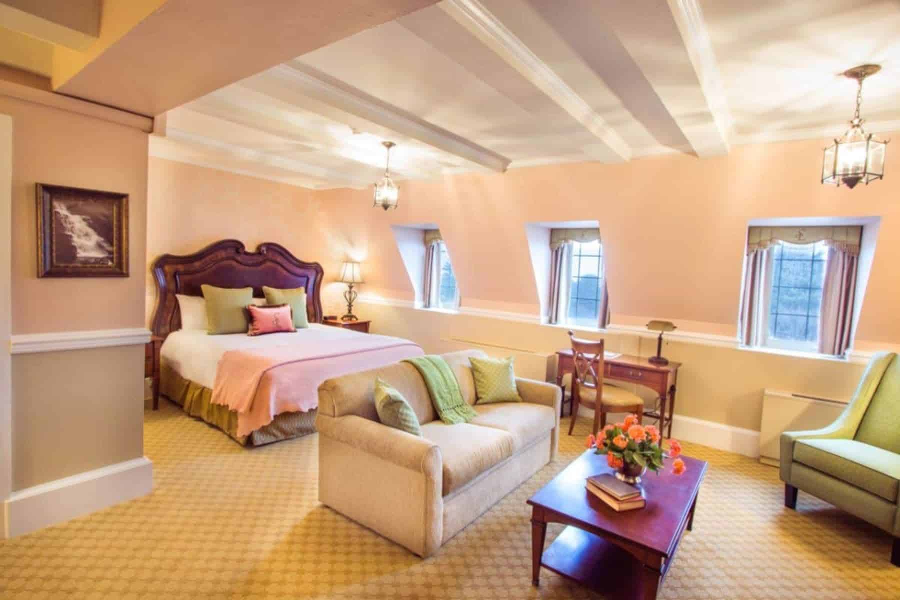 skytop-lodge-skytop-pennsylvania-living-room