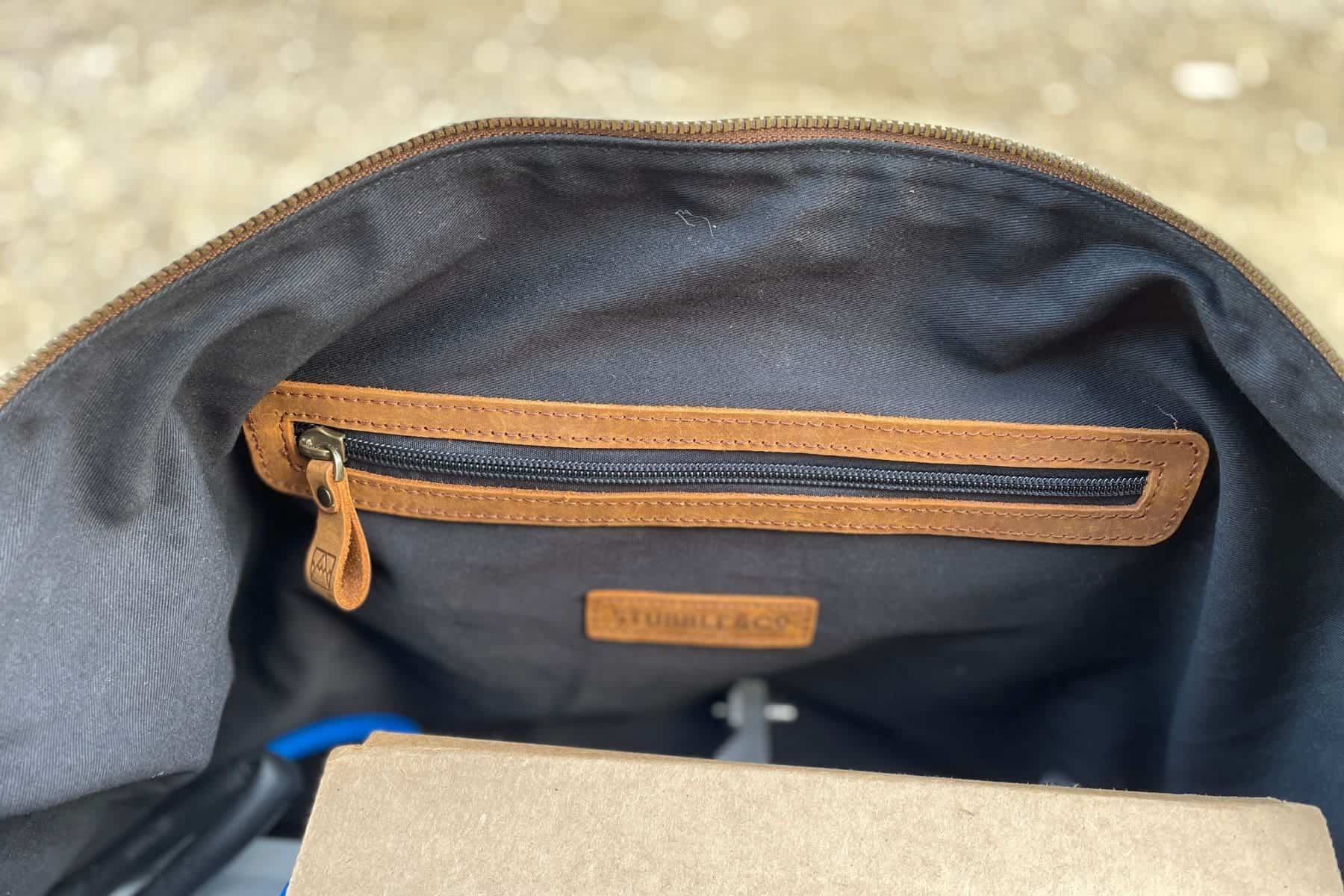 Stubble Co Weekender Duffel Pocket