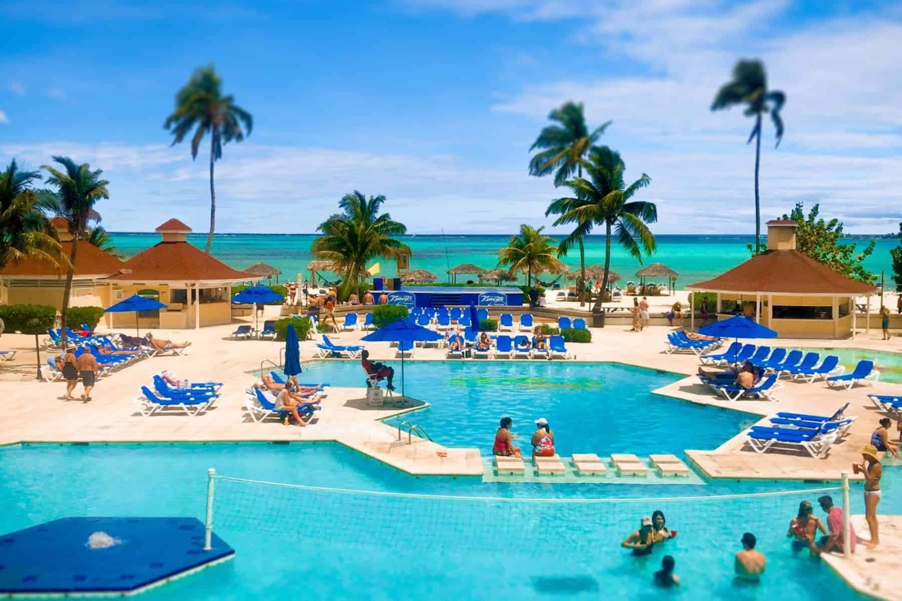 Breezes Resort Bahamas