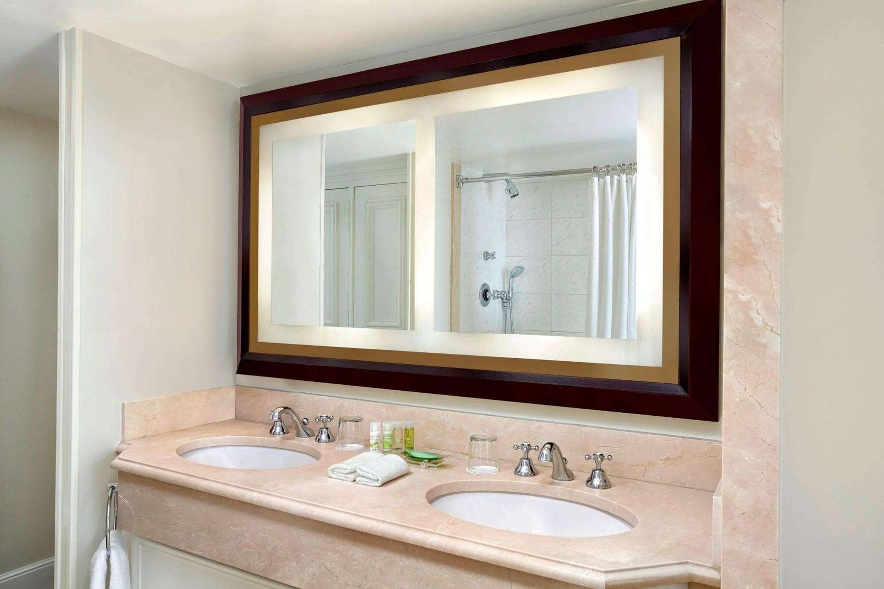 the-westin-paris-vendome-mirror