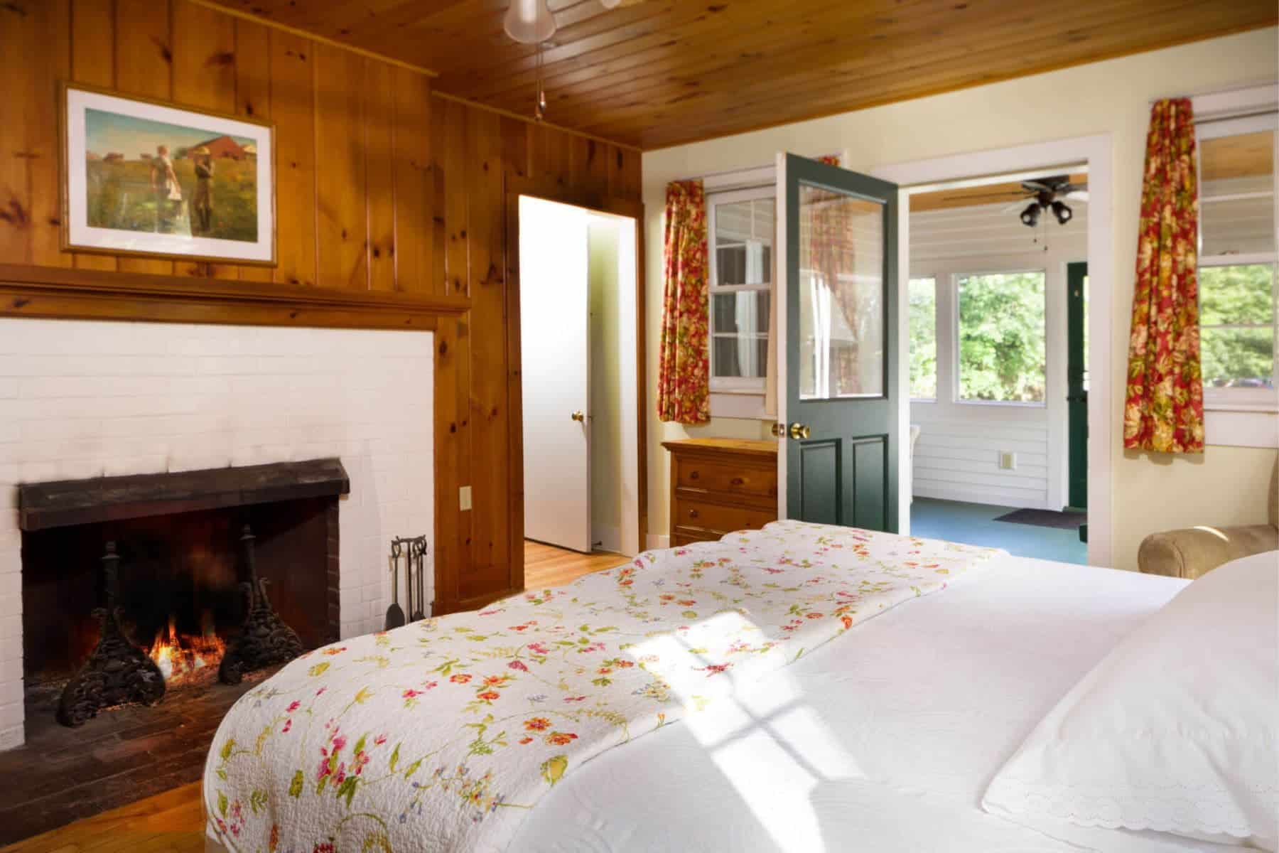 tyler-place-family-resort-beds