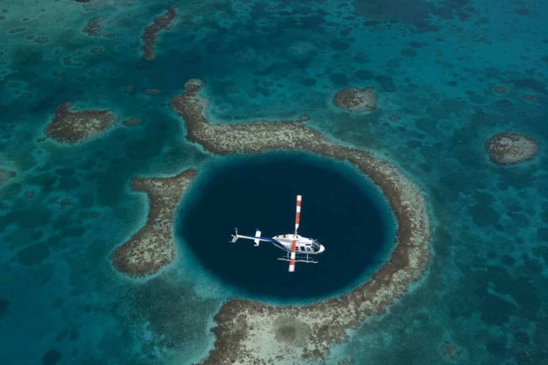 victoria-house-resort-and-spa-helicopter