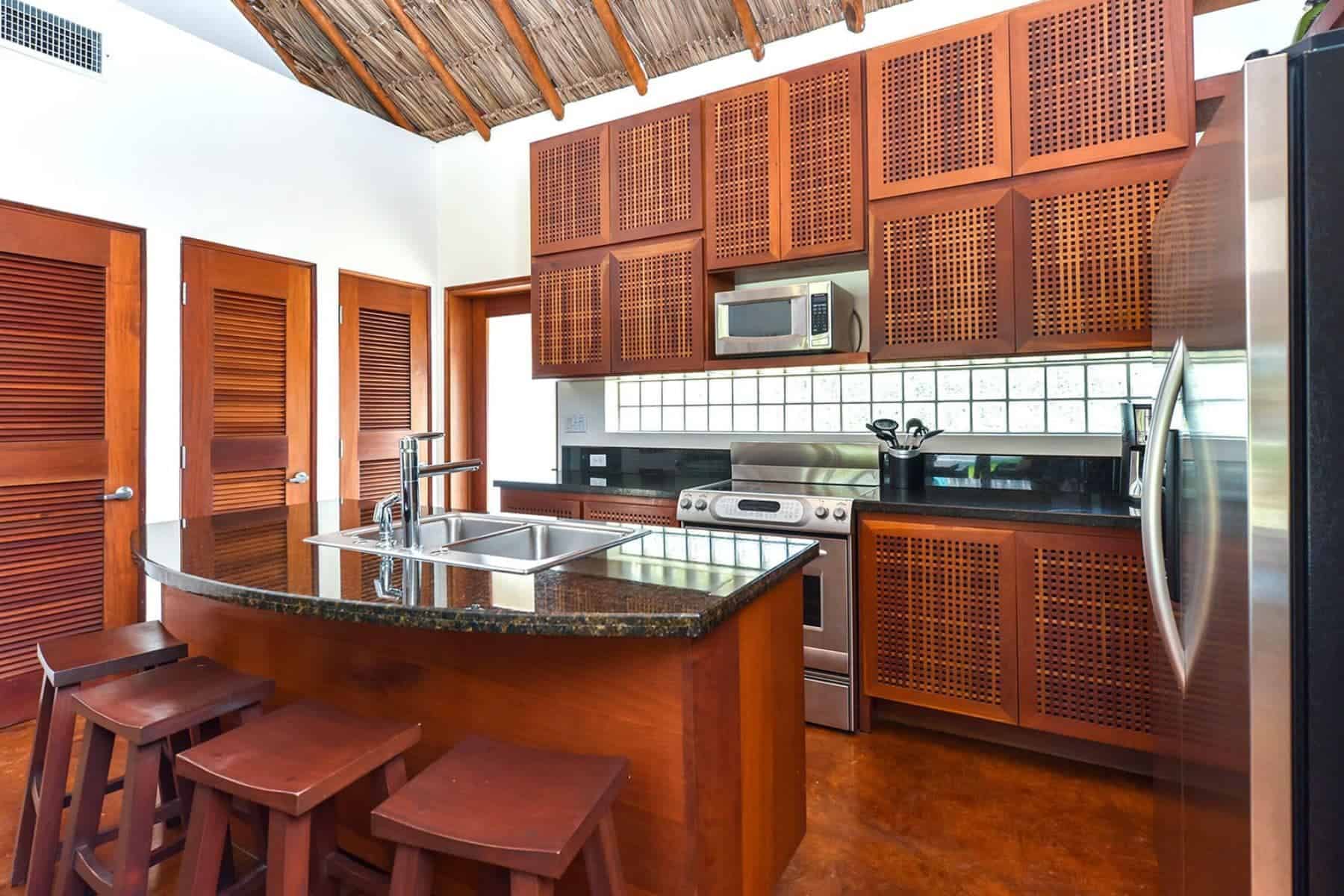 Victoria House Resort And Spa Kitchen