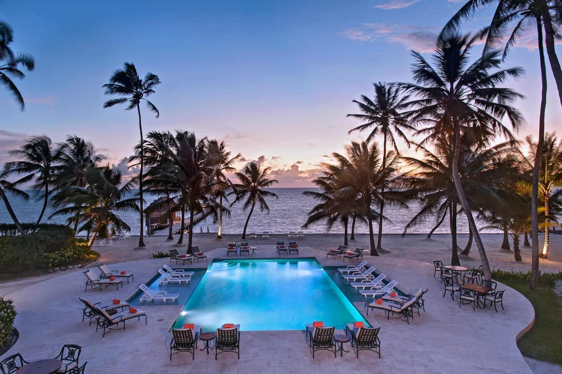 Victoria House Resort And Spa Pool