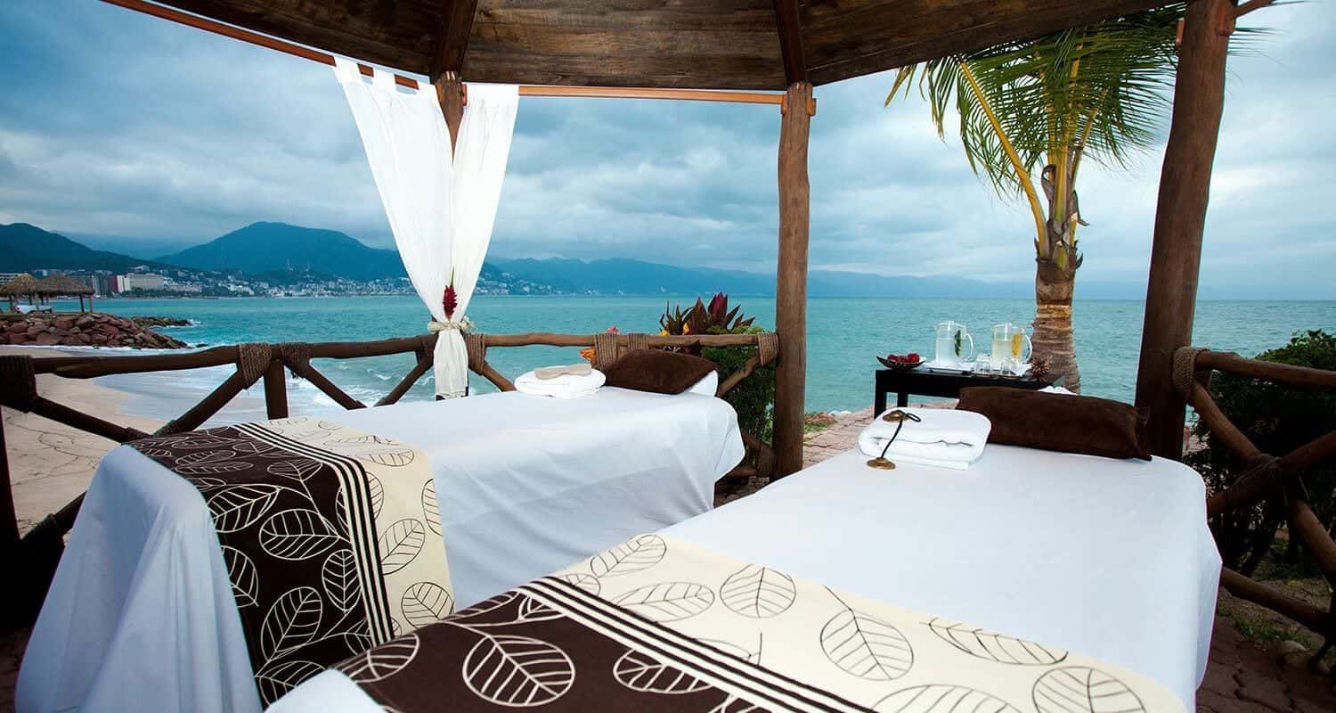 Villa Del Palmar Flamingo Beach Bay Breeze Spa Beds Outside