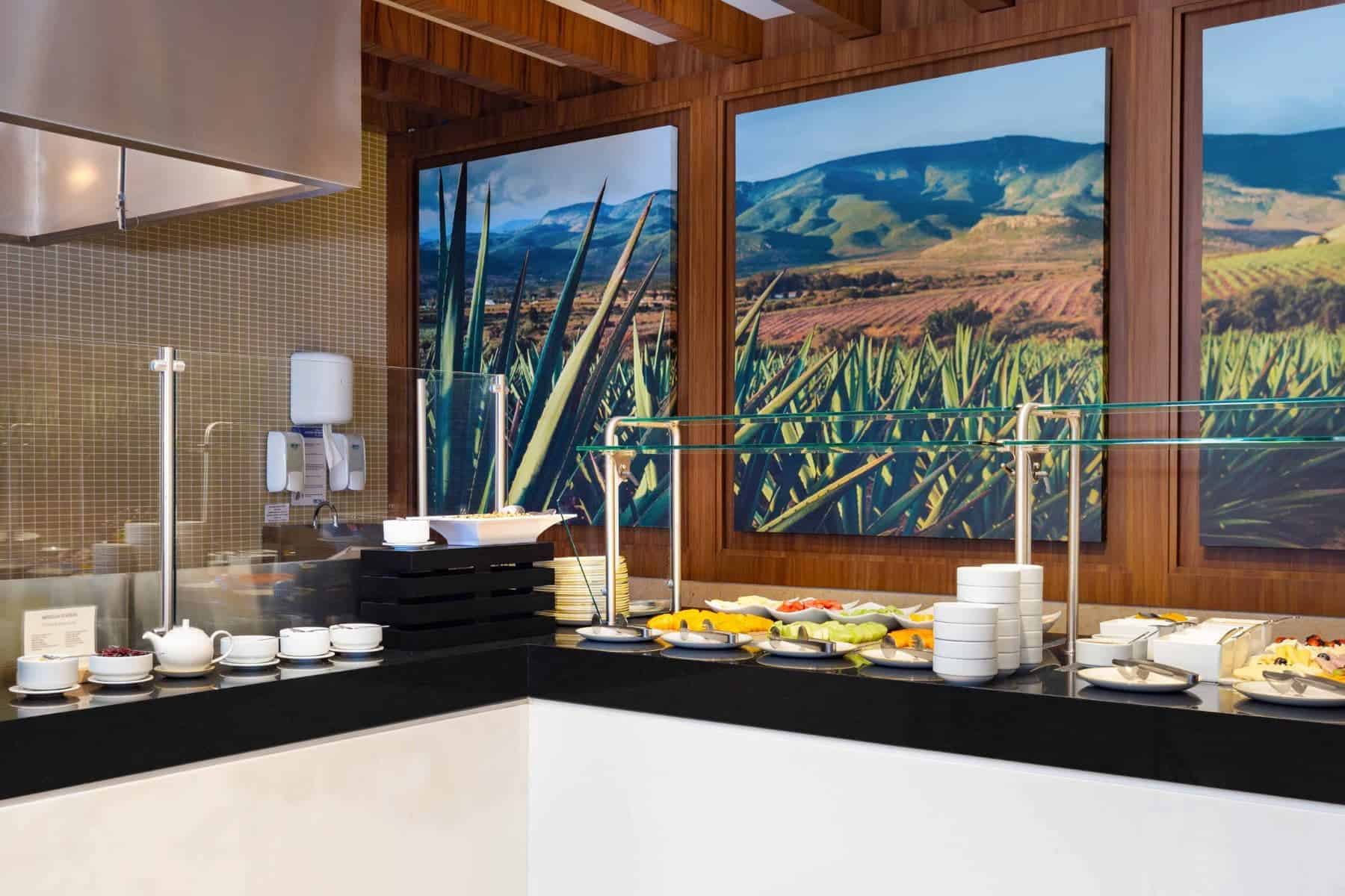 Villa La Valencia Beach Resort Cabo Kitchen