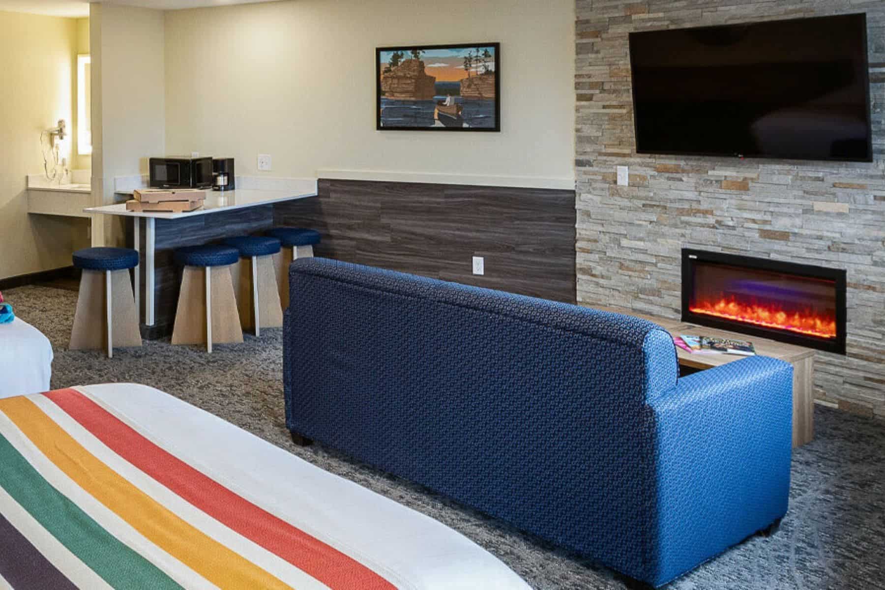 wilderness-hotel-and-golf-resort-room