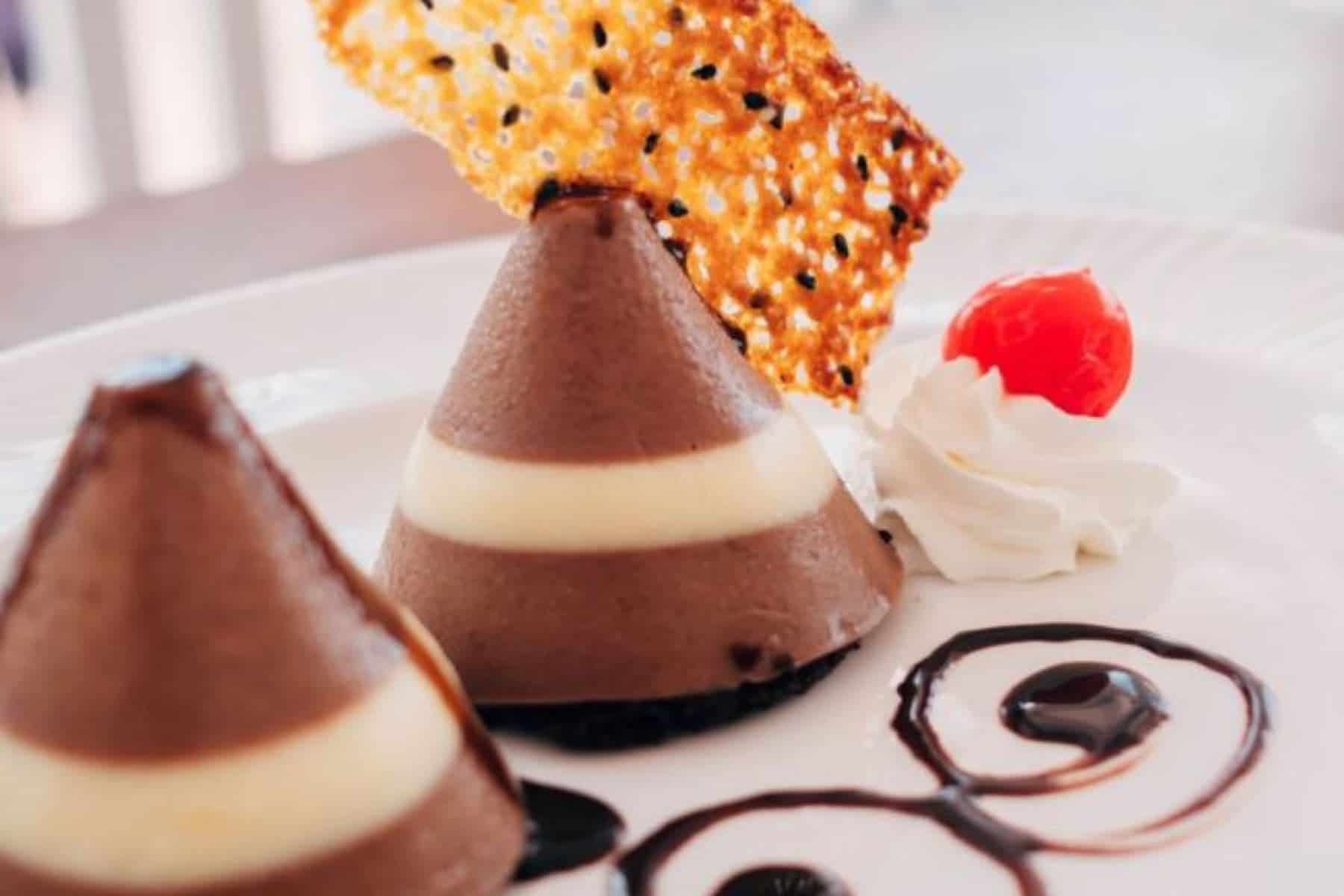 windjammer-landing-villa-beach-resort-upper-deck