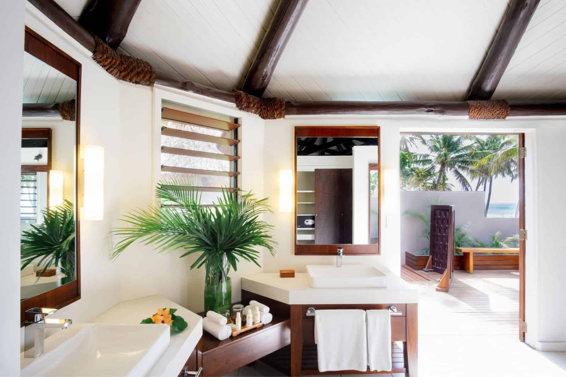 yasawa-island-resort-and-spa-bath