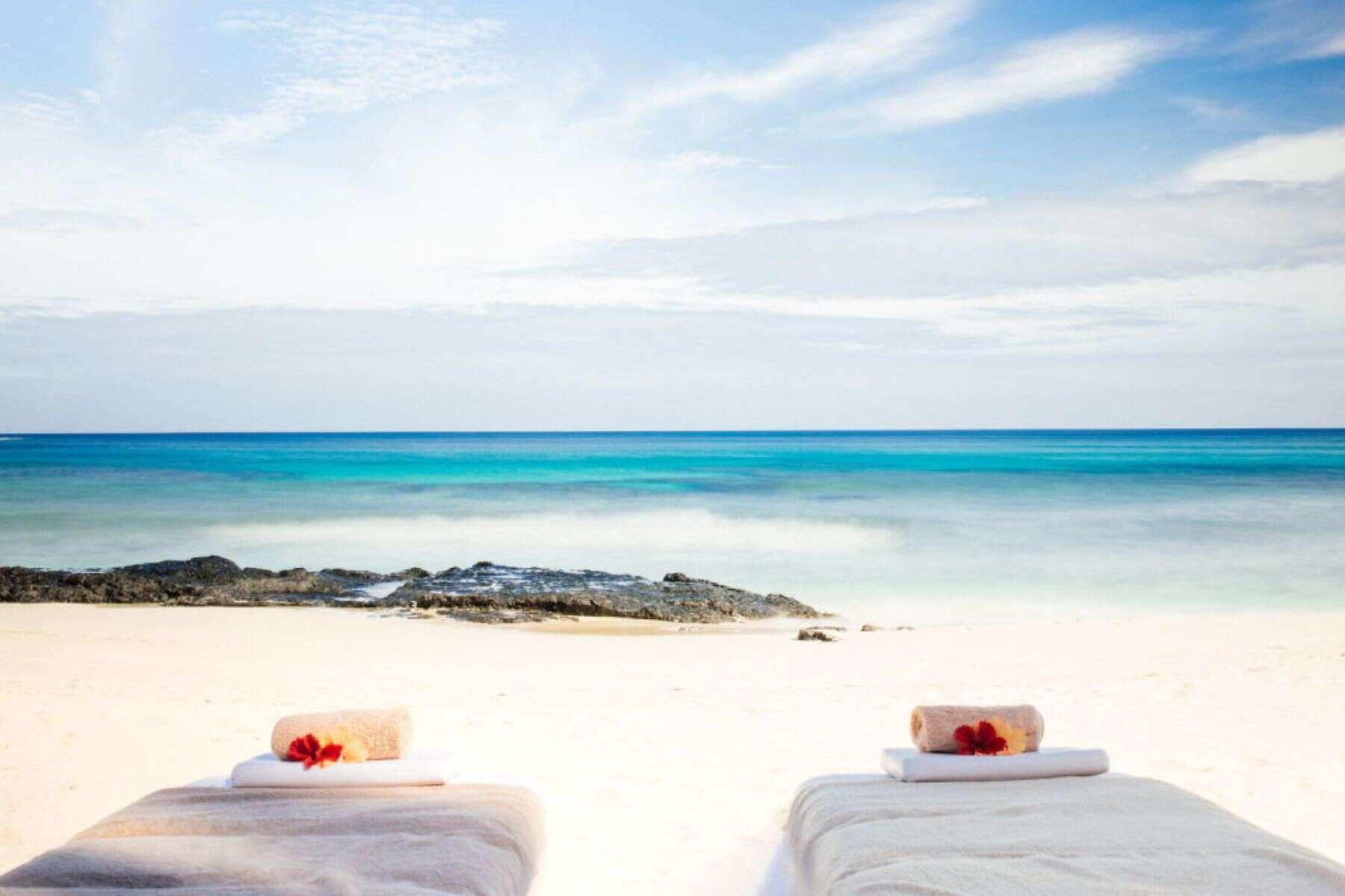 yasawa-island-resort-and-spa-beach-spa