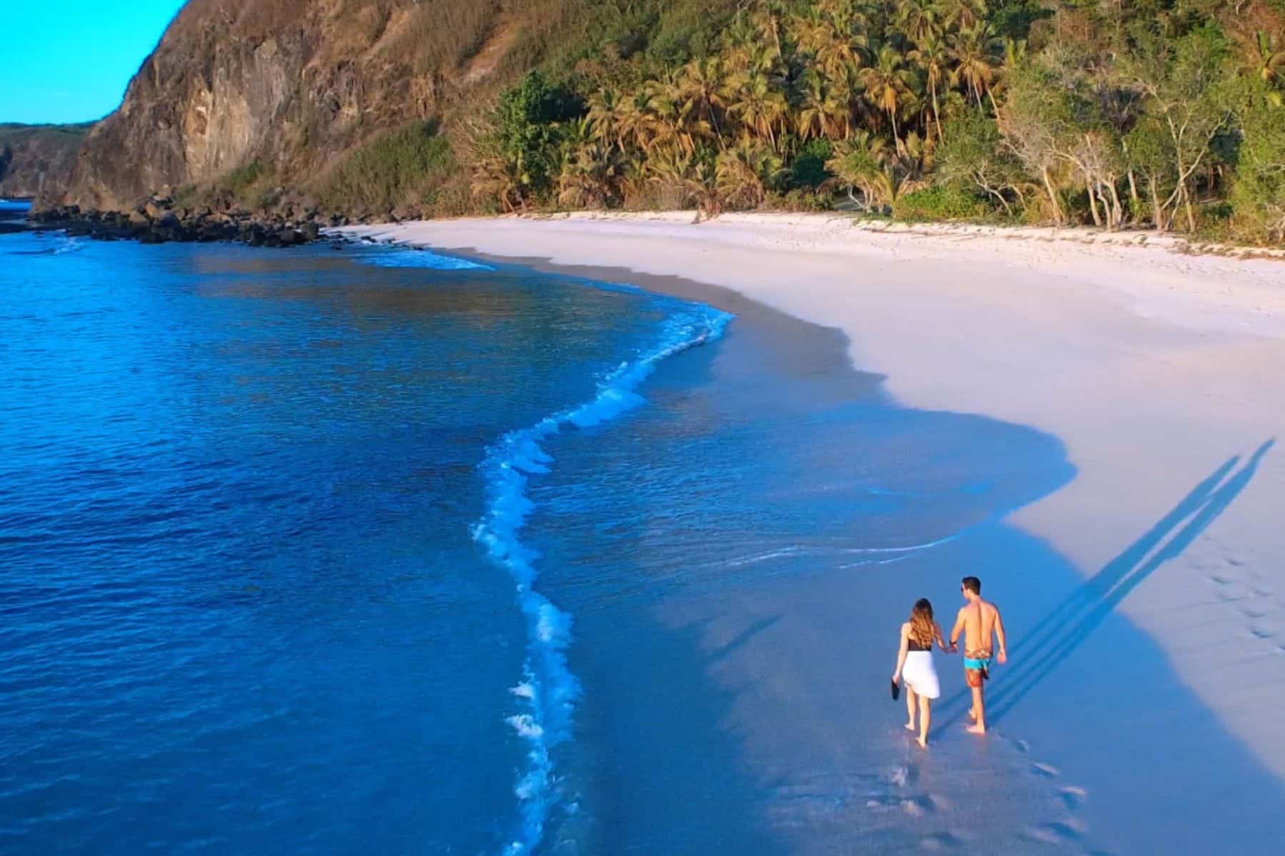 yasawa-island-resort-and-spa-beach