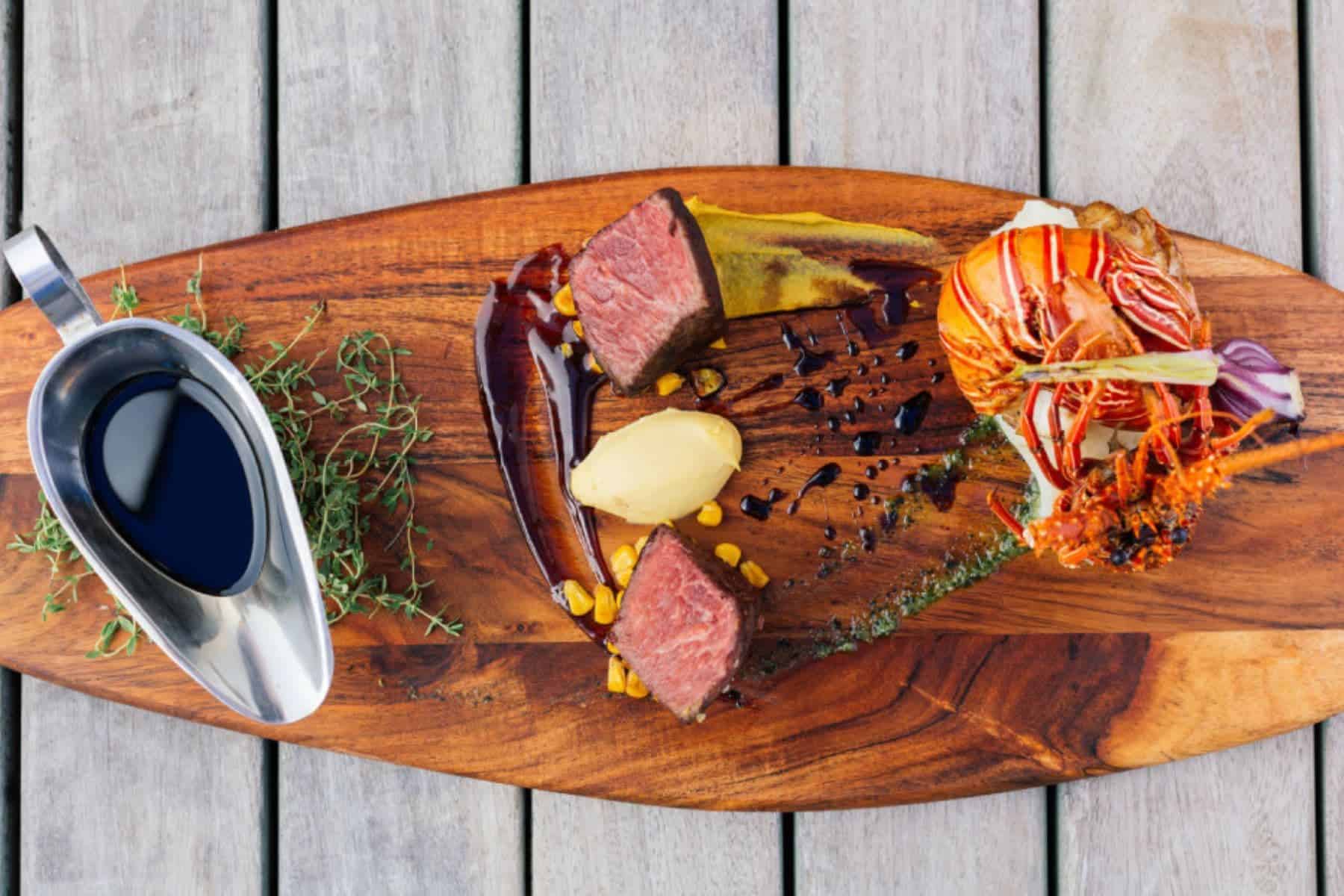 yasawa-island-resort-and-spa-food