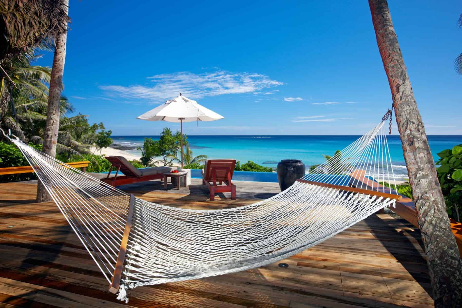yasawa-island-resort-and-spa-hammock